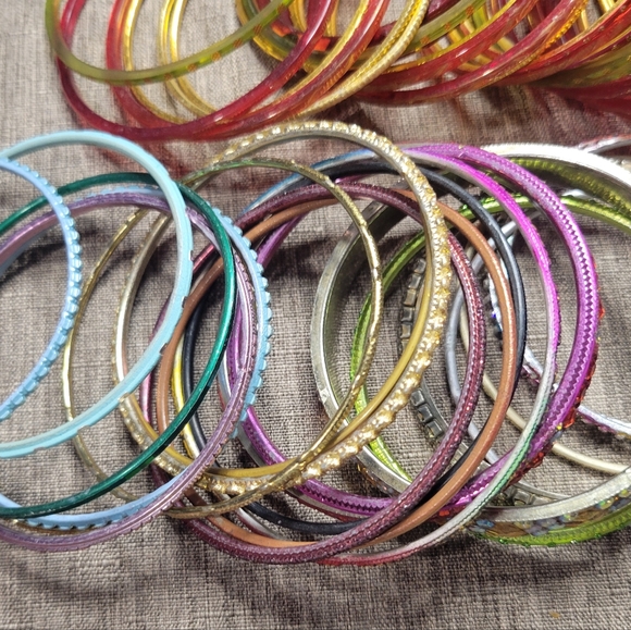 Colorful Indian Style Bangle and Earring Set - Picture 4 of 8